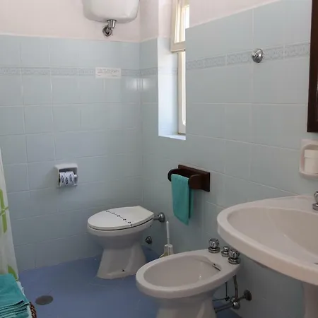 Residenza Gherly Aparthotel 3*