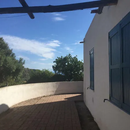 Residenza Gherly קאפו ואטיצ'אנו