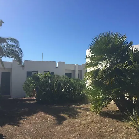 Residenza Gherly קאפו ואטיצ'אנו