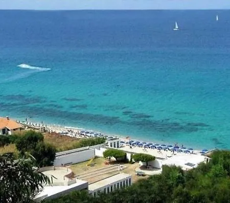 Ξενοδοχείο με διαμερίσματα Residenza Gherly