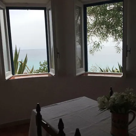 Residenza Gherly מלון דירות 3*
