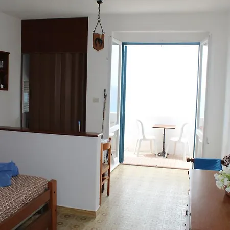 מלון דירות Residenza Gherly 3*