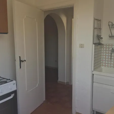 Residenza Gherly קאפו ואטיצ'אנו